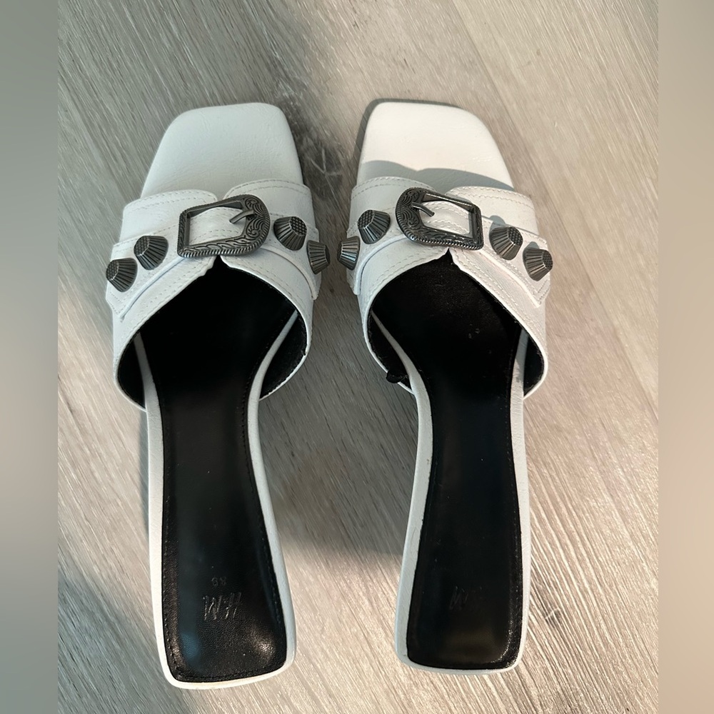 H&M kitten heeled sandals